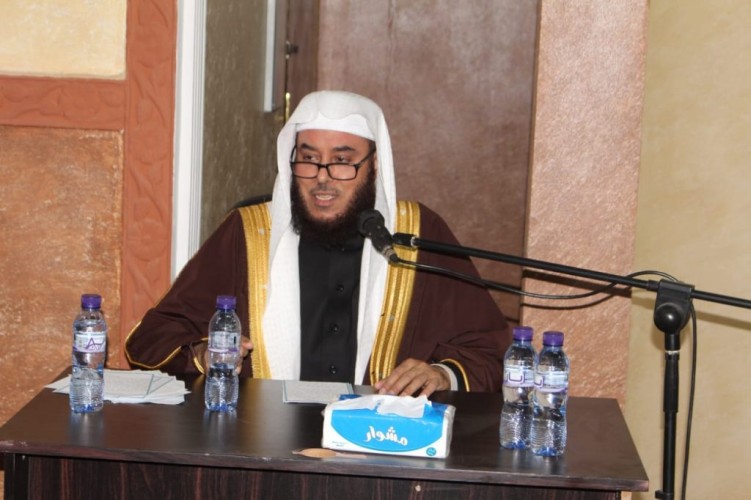 جمعية الدعوة والإرشاد تنظم محاضرة في الحائط بعنوان “وسائل الحياة السعيدة”