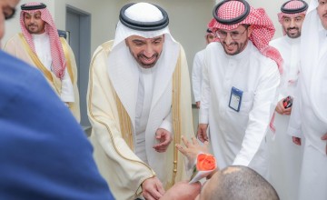 وزير الموارد البشرية يتفقد فرع الوزارة بالقصيم.. ويؤكد على «تمكين الكوادر الوطنية» وتحسين الخدمات وزير الموارد البشرية يتفقد فرع الوزارة بالقصيم.. ويؤكد على «تمكين الكوادر الوطنية» وتحسين الخدمات
