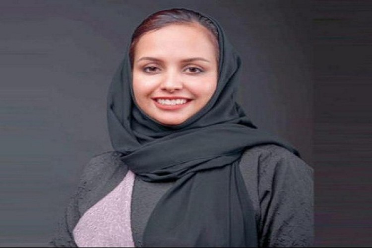 تعرف على “الجوهرة منور البشري” أول مديرة علاقات عامة لمجموعة فندقية عالمية!