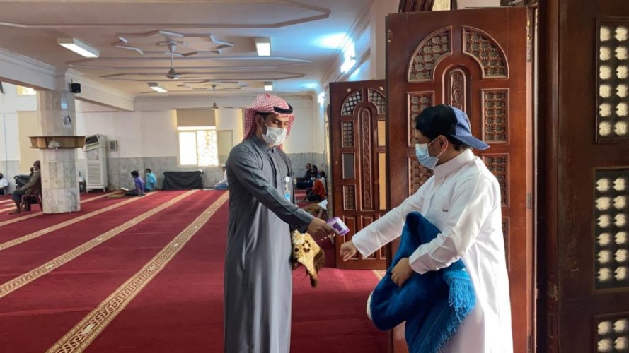 الشؤون الاسلامية بجازان تتابع تطبيق البروتوكولات الاحترازية في المساجد والجوامع المنطقة