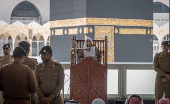 خطيبا الجمعة بالحرمين: حفظ الأرواح من مقاصد الشريعة.. وتعليق العمرة والزيارة من الحكمة (فيديو وصور) خطيبا الجمعة بالحرمين: حفظ الأرواح من مقاصد الشريعة.. وتعليق العمرة والزيارة من الحكمة (فيديو وصور)