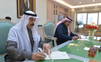 لـ”دعم أنشطة تقليل الهدر الغذائي” .. الشيخ فرحان الجربا يوقع اتفاقية الشراكة مع الشركة الحديثة للتكنولوجيا لـ”دعم أنشطة تقليل الهدر الغذائي” .. الشيخ فرحان الجربا يوقع اتفاقية الشراكة مع الشركة الحديثة للتكنولوجيا