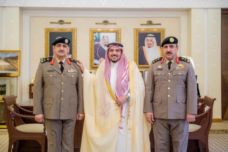 أمير القصيم يقلد اللواء ” سليمان الخليوي ” رتبته الجديدة