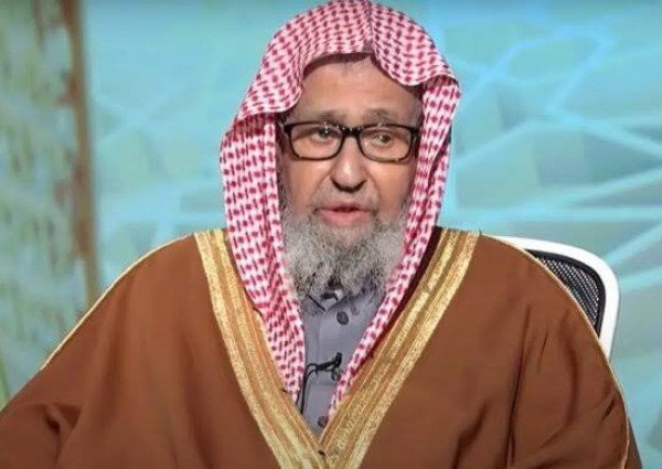 مفتي المملكة يدعو إلى اغتنام عشر ذي الحجة بالإكثار من الطاعات