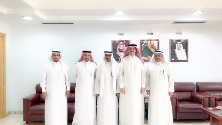 زيارة مساعد وزير العمل والتنمية الاجتماعية لمركز التأهيل الشامل في بريدة