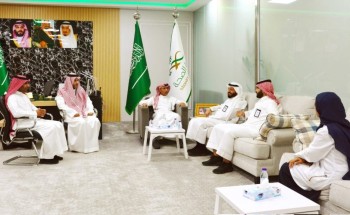 ” د النعمي” يناقش سبل تمكين الجمعيات الصحية في جازان مع مسؤولي وزارة الصحة بالرياض