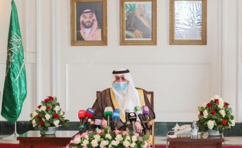 أمير تبوك يؤكد اهتمام القيادة بتحقيق رؤية المملكة 2030 ونجاح البرامج و المشاريع المرتبطة بها أمير تبوك يؤكد اهتمام القيادة بتحقيق رؤية المملكة 2030 ونجاح البرامج و المشاريع المرتبطة بها