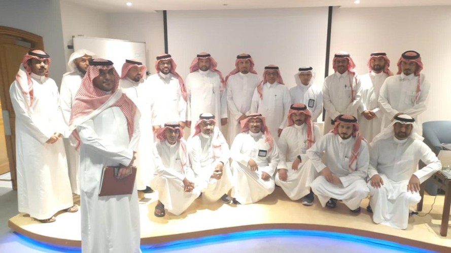 ٢٢ متدرباً في دورة المهارات المتقدمة لصناعة القرار الاستراتيجي
