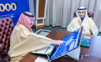 أمير الشرقية يدشن النسخة الثامنة من جائزة السائق المثالي تحت شعار “خلك معنا” أمير الشرقية يدشن النسخة الثامنة من جائزة السائق المثالي تحت شعار “خلك معنا”