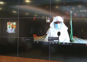 “وزير الشؤون الإسلامية” يقف على جاهزيّة المواقيت ومرافقها لاستقبال المُعتمرين عبر جولة افتراضية بمشاركات قيادات الوزارة