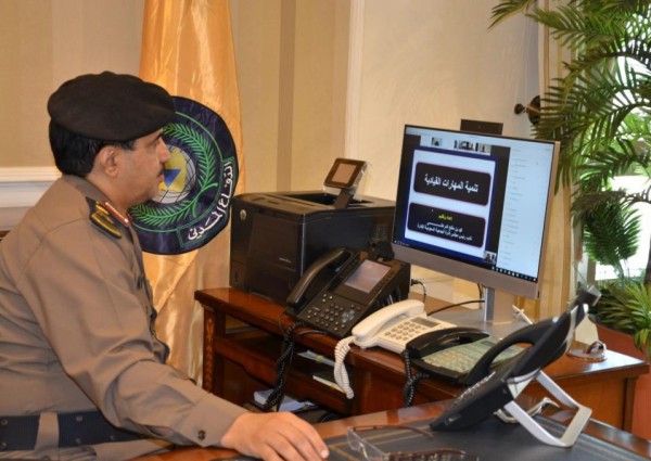 مدني تبوك يقيم محاضرة عن مهارات القيادة والإبداع الإداري مدني تبوك يقيم محاضرة عن مهارات القيادة والإبداع الإداري