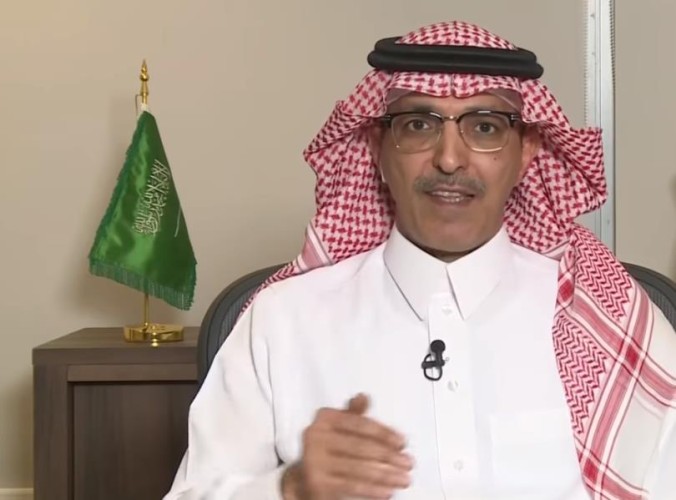من بينها إيقاف بدل غلاء المعيشة ورفع “القيمة المضافة”.. “المالية” تعلن اتخاذ عدد من الإجراءات الإضافية لمواجهة آثار “كورونا”