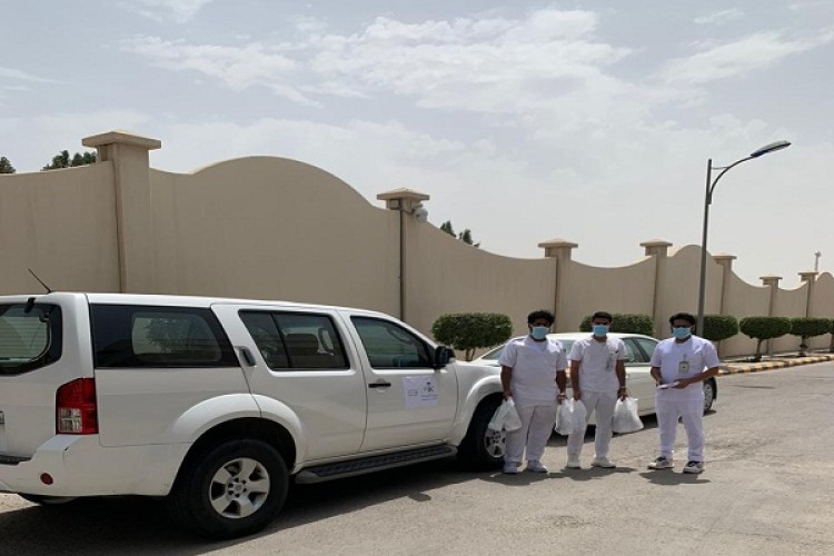 مجمع إرادة بالدمام يبدأ خدمة إيصال الدواء إلى منزل 30 مريض يومياً