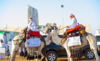 مدير صحة حائل يطلق القافلة الصحية من مخيم صحة حائل على الركايب