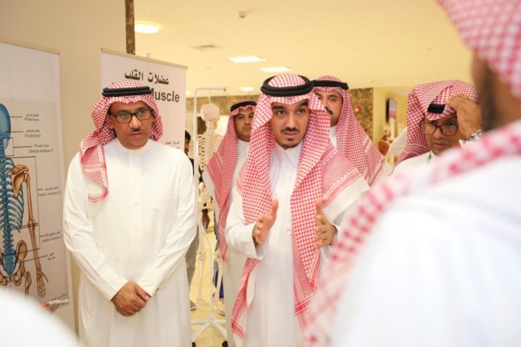 سمو رئيس الهيئة العامة للرياضة يدشن معامل ومختبرات كلية علوم الرياضة