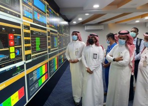 مدير القطاع الصحي الجنوبي يزور المركز الإقليمي للقيادة والتحكم بصحة جازان مدير القطاع الصحي الجنوبي يزور المركز الإقليمي للقيادة والتحكم بصحة جازان