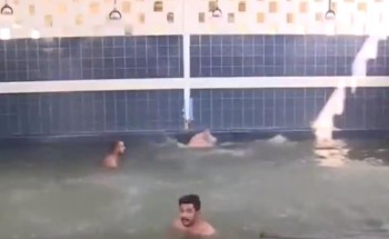 بالفيديو: مواطن بوادي الدواسر يحول بئر ارتوازية إلى استشفائية ويتوافد عليه الزوار من الداخل والخارج بالفيديو: مواطن بوادي الدواسر يحول بئر ارتوازية إلى استشفائية ويتوافد عليه الزوار من الداخل والخارج