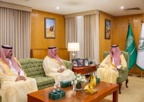 نائب أمير الجوف يستقبل مدير التعليم بالمنطقة نائب أمير الجوف يستقبل مدير التعليم بالمنطقة