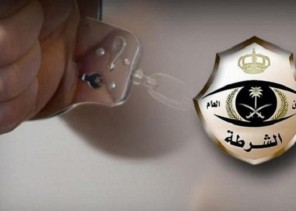 القبض على 4 أشخاص خالفوا قرارا منع التجول بالرياض والمدينة القبض على 4 أشخاص خالفوا قرارا منع التجول بالرياض والمدينة