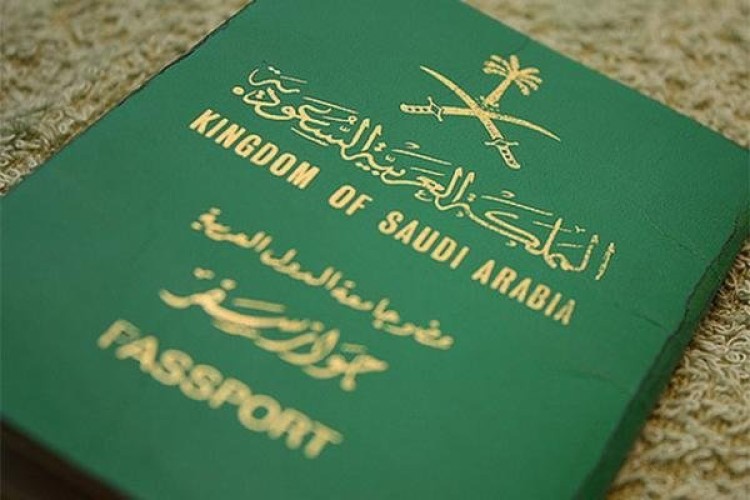 توضيح من “الجوازات” بشأن إمكانية إصدار أو تجديد جواز السفر لمن عليه مخالفات مرورية