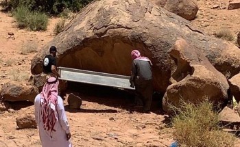 العثور على مفقود الغار في هذه الحالة أعلى جبال”عِقدة” بحائل – فيديو
