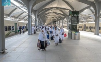 قطار الحرمين ينقل أكثر من 670 ألف مسافر منذ بدء خطة حج 1447هـ قطار الحرمين ينقل أكثر من 670 ألف مسافر منذ بدء خطة حج 1447هـ