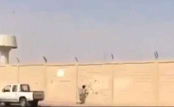 رصد شخص كتب عبارات شركية موالية للنظام السوري بالخرج.. ومصادر: تم القبض عليه
