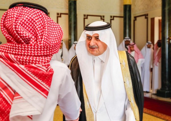 ‎أمير تبوك يستقبل أبناء علي بن رفاده البلوي