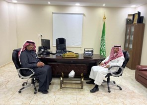 مدير مكتب فرع البيئة بطريف يستقبل مدير إدارة الأراضي والمساحة بالمنطفة مدير مكتب فرع البيئة بطريف يستقبل مدير إدارة الأراضي والمساحة بالمنطفة