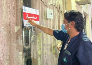 بلدية الخبر تغلق 21 منشأة مخالفة للتدابير الصحية بمشاركة مع الشرطة والصحة والموارد البشرية