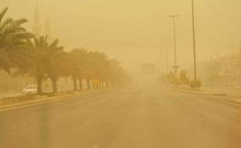 الأرصاد: رياح نشطة وأتربة مثارة تؤثر على عدة مناطق.. وتوقعات بأمطار رعدية على جازان وعسير