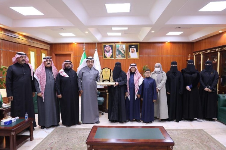 ‏الدكتورة جميلة الشايع تلقى برقية شكر وتهنئة من حرم سمو أمير الجوف بمناسبة تقاعدها