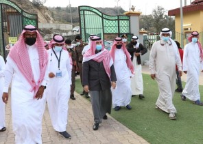 محافظ المندق يُشيد بجهود القائمين على فعاليات وسام البادية محافظ المندق يُشيد بجهود القائمين على فعاليات وسام البادية