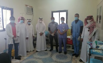 توفير لقاح كرونا للطلاب بمركز الرعاية بـ”عمود الريث” بالتعاون مع القطاع الشمالي بجازان توفير لقاح كرونا للطلاب بمركز الرعاية بـ”عمود الريث” بالتعاون مع القطاع الشمالي بجازان