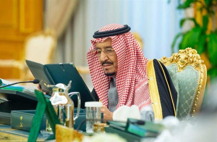 “الوزراء” يوافق على اتفاقية تقسيم “المنطقة المحايدة” مع الكويت