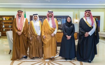 نائب أمير الشرقية يستقبل أمين عام اتحاد غرف دول مجلس التعاون الخليجي نائب أمير الشرقية يستقبل أمين عام اتحاد غرف دول مجلس التعاون الخليجي