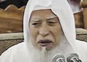وفاة الشيخ أبو بكر الجزائري بالمدينة المنورة