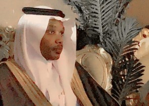 أهالي محافظة الحائط يحتفون بزفاف عبدالاله الضويحي .. والاعلامي بن مرشد من ضمن المدعوين ويعدهم بزيارة لمتحف حوطة الجواخين أهالي محافظة الحائط يحتفون بزفاف عبدالاله الضويحي .. والاعلامي بن مرشد من ضمن المدعوين ويعدهم بزيارة لمتحف حوطة الجواخين