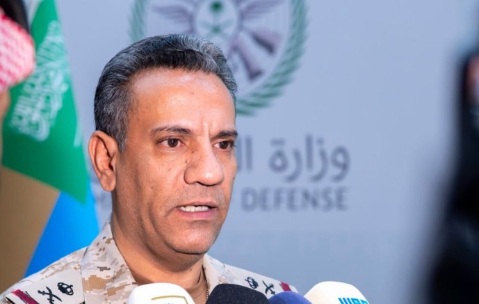 “لن نتهاون في حماية المملكة” .. التحالف: الحوثيون يواصلون استهداف المدن السعودية بالصواريخ والمسيرات