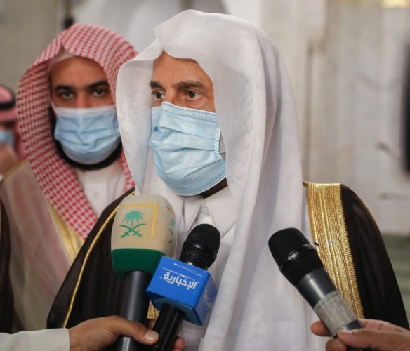 وزير الشؤون الإسلامية يتفقد مسجد قباء