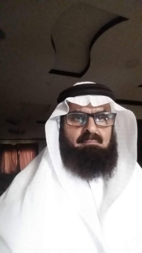 تهنئة خاصة من الشيخ بقيش سليمان الشعباني للشيخ طارق مسلم الرشيدي بعد تعيينه رئيساً لمحاكم محافظة الوجه 