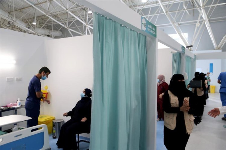 الكشف عن استراتيجية عملية التطعيم ضد كورونا