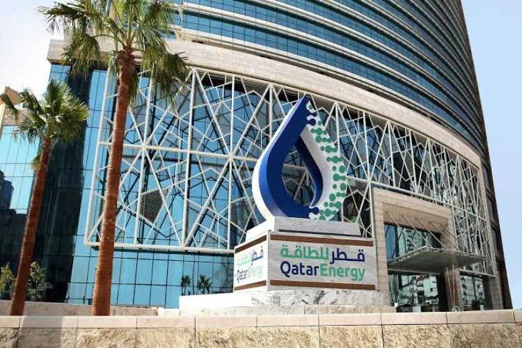هجوم عسكري يستهدف مرافق قطر للطاقة وتوقف إنتاج الغاز والمنتجات المرتبطة