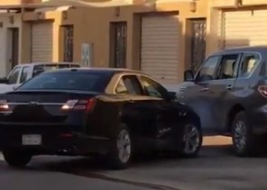 بيان من شرطة القصيم حول حـادثة الاعتداء على مركبة مواطن متوقفة أمام منزل ببريدة بيان من شرطة القصيم حول حـادثة الاعتداء على مركبة مواطن متوقفة أمام منزل ببريدة
