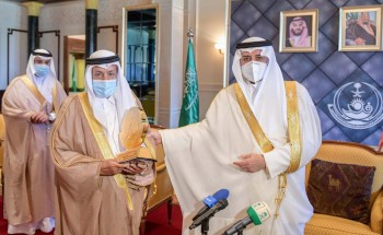 أمير منطقة تبوك يكرم ” الخريصي ” بجائزة سموه للتفوق العلمي والتميُّز في عامها الـ 31 أمير منطقة تبوك يكرم ” الخريصي ” بجائزة سموه للتفوق العلمي والتميُّز في عامها الـ 31
