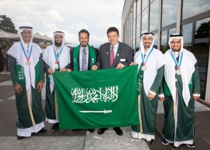 طالبان من “تعليم الرياض” يحققان ميداليتين فضيتين في أولمبياد الكيمياء الدولي طالبان من “تعليم الرياض” يحققان ميداليتين فضيتين في أولمبياد الكيمياء الدولي
