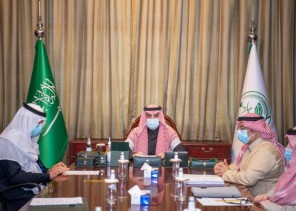 أمير الجوف يؤكد حرص القيادة على تحقيق التنمية الشاملة في جميع مناطق المملكة أمير الجوف يؤكد حرص القيادة على تحقيق التنمية الشاملة في جميع مناطق المملكة