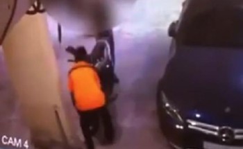 فيديو.. سرقة دراجة نارية في نهار رمضان بجدة فيديو.. سرقة دراجة نارية في نهار رمضان بجدة