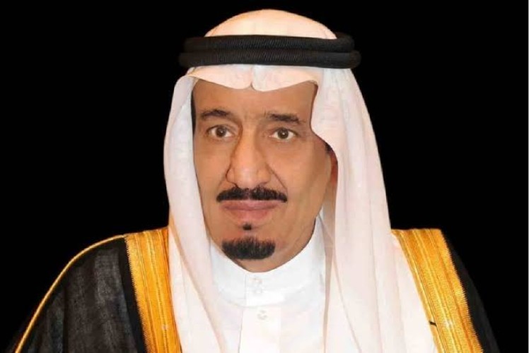 خادم الحرمين الشريفين يصدر عددا من الأوامر الملكية