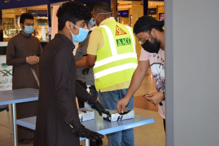 الأولى من نوعها على مستوى منطقة جازان* *روافد جازان التطوعية تطلق مبادرة نوعية للوقاية من فيروس كورونا